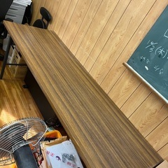会議用テーブル