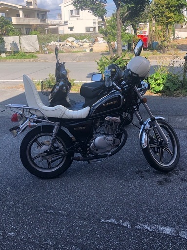 バイク gn125-2f