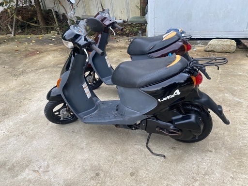 2台 suzuki let’s4