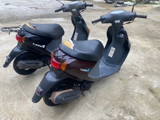 2台 suzuki let’s4