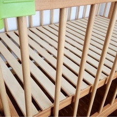 組み立て式　ベビーベッド　高さ調節可の画像