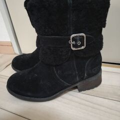 UGG　ブーツ　22センチ
