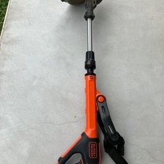 BLACK+DECKER 草刈機
