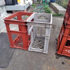 一升瓶　ケースの画像