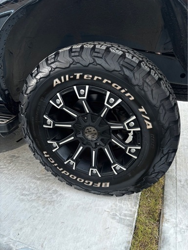 タイヤ、ホイール BFGOODRICH ALL-TERRAIN T/A KO2