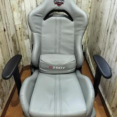 （お取引中）ゲーミングチェアー（回転座椅子）の画像