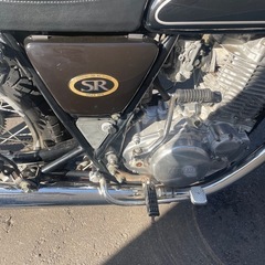 ヤマハ SR400の画像