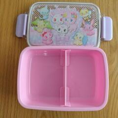 女の子　お弁当箱の画像