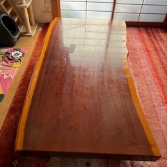 木の座卓テーブルの画像