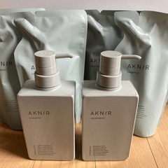 【まとめ売り】AKN/R アクニー6点！シャンプー&トリートメント未使用・未開封 AKNIRアクニー シャンプー+トリートメント 未使用 - メルカリ