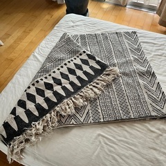 ラグ 150cm x 210cm ネイティブ柄　インド製コットンラグの画像