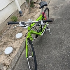 自転車 クロスバイクの画像