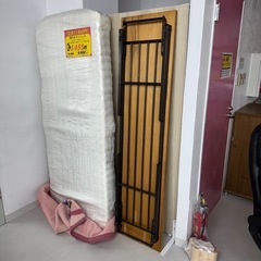 ①【美品‼️】ライオン事務器 180cm幅折りたたみテーブル 会議用机 木目調ブラウン♪の画像