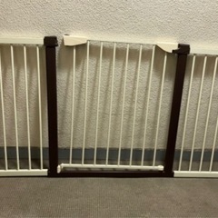 ベビーゲート
