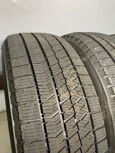 ブリヂストンVRX2 205/60R16  スタッドレスタイヤ 4本セット