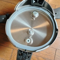 3.2L 圧力鍋 ニトリの画像