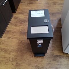 ★ジモティ割あり★  ゴミ箱 ブラック H49.5×D41.5×...