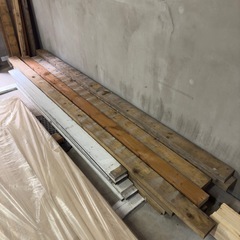 【室内保管】2×4材大量 1×4材 角材ツーバイフォー ワンバイ...