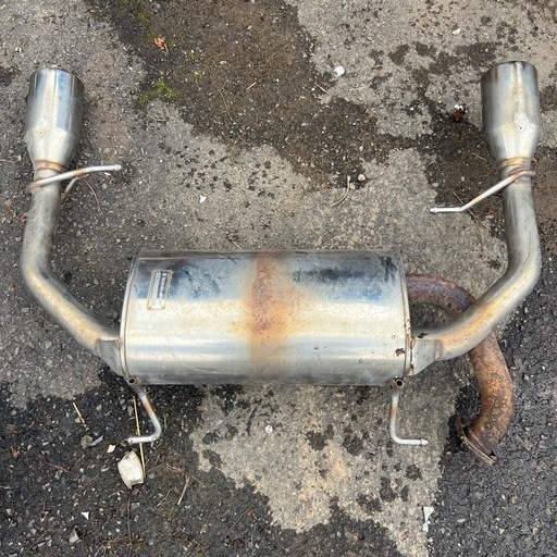 鈴木車マフラー