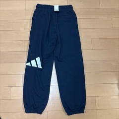 【新品タグ付き】Adidas トレーニングパンツの画像