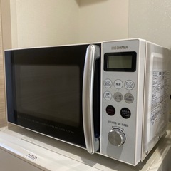 電子レンジ　アイリスオーヤマ　 MO-T1501-W 2020年製