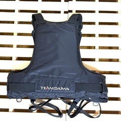 TEAM DAIWA ダイワ　フローティングジャケット(L)の画像