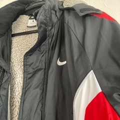 中古 NIKE  防寒着 コートナイキ     の画像