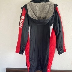 中古 NIKE  防寒着 コートナイキ     の画像
