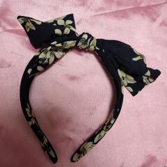 花柄カチューシャ2個新品の画像