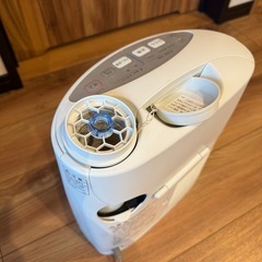 シャープ乾燥機　DI-AD1S-W
の画像