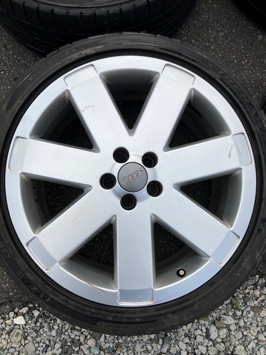取引中　12/7値下げAUDI 225/40 R18　アウディ　ＴＴ　純正ホイール　１８　７．５ｊ　＋３２　　５穴　１００　４本 取引中 12/7値下げAUDI 225/40 R18 アウディ TT 純正ホイール 18