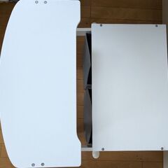 キッズテーブル&チェアの画像