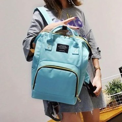 【新品未使用】おむつバッグ　マザーズリュック マザーズバッグ リュック グリーンの画像