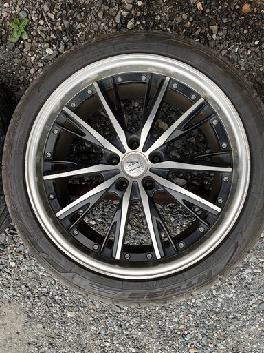 19インチ 8.5J +35 PCD114.3 5穴 245/40R19 4本セット アルファード ヴェルファイア等　11/17まで　早い者勝ち