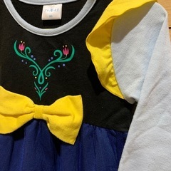 アナ雪のアナのドレス