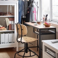 IKEA   デスクの画像