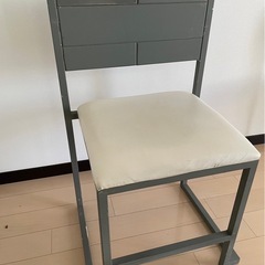 (取引確定済み)テーブル
　　椅子2脚セットの画像