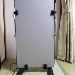 東芝◾️ズボンプレッサー◾️お届け可能