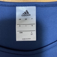 adidas(アディダス)ロンTの画像