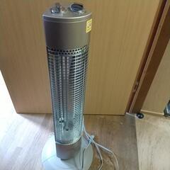 遠赤電気ストーブ　コイズミ　首振り機能付きの画像