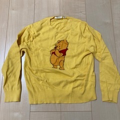 セーター　ディズニー　140 ユニクロ　こども服