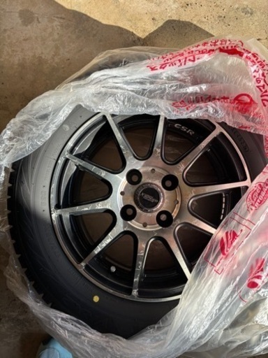 (取引中)スタッドレスタイヤ　ホイール付き(4本セット)