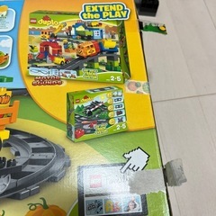受け渡し予定者決定済み　LEGO duplo "TRACK SYSTEM"の画像