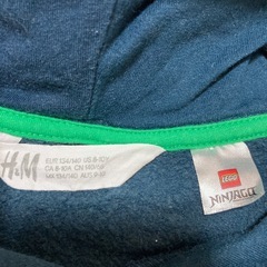 パーカー　リバーシブルスパンコール　H&Mの画像