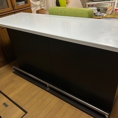 
カウンターテーブル