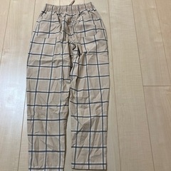 ズボン　キッズ　美品　160 GUの画像