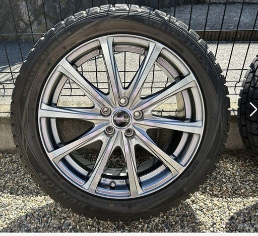 値下げ‼️ 美品 17インチ スタッドレスタイヤ 215/50R17 PCD100 大きく値下げ美品 17インチ スタッドレスタイヤ 215/50R17
