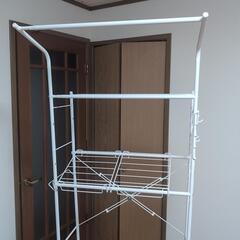 洗濯機の収納ラックの画像