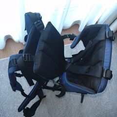 モンベル　ベビーキャリア　リュックの画像