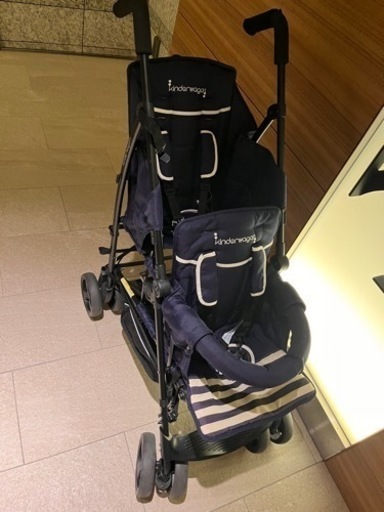 キンダーワゴン　DUO HOP 2人乗り　双子　ベビーカー